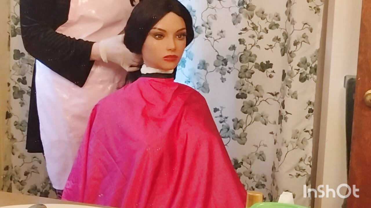 Emma musim pemodelan tanjung warna-warni emma