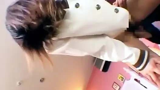Genç kız daha önce hiç olmadığı kadar sikiliyor