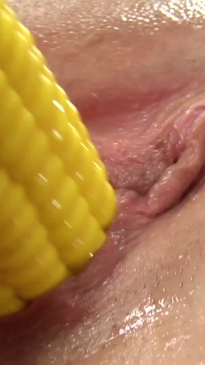 Neue Dildos werden direkt getest heisse Ware | Clip 3