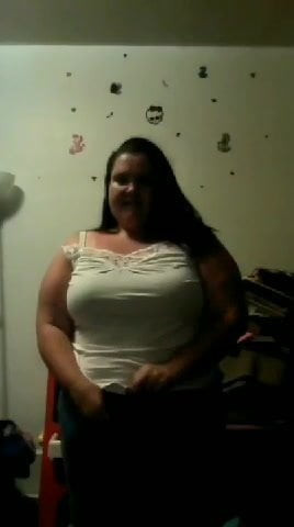 Bbw stript op camera