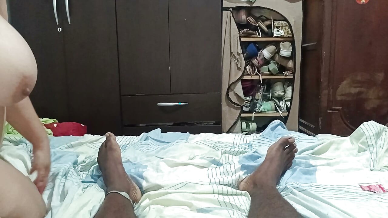 그는 마리오를 배신하고 가족 친구와 바람을 피웠다