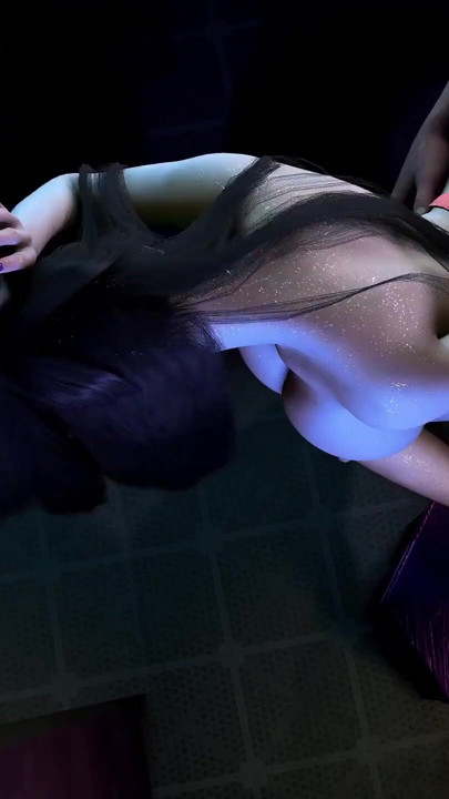 The girl was dressed in tight clothes | Clip 2