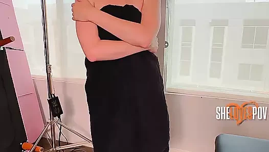 Semaj Media Ahanu Reed Uses Her Mouth & Pussy to Pay for Her Massage!!