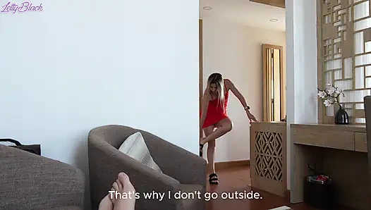 Azgın üvey anne meraklı üvey oğlunu baştan çıkarıyor ve tüm dölünü yutuyor