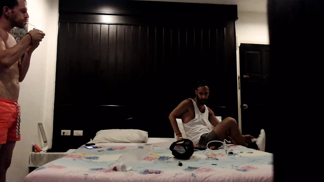 Asian top fuck bareback   Alix the white french slut