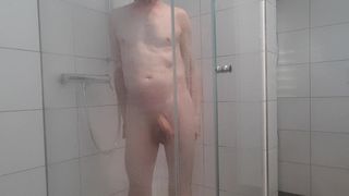 Ik onder de douche