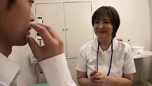 Wanita semok ini dientot habis-habisan di kantor sampai dicrot di dalam