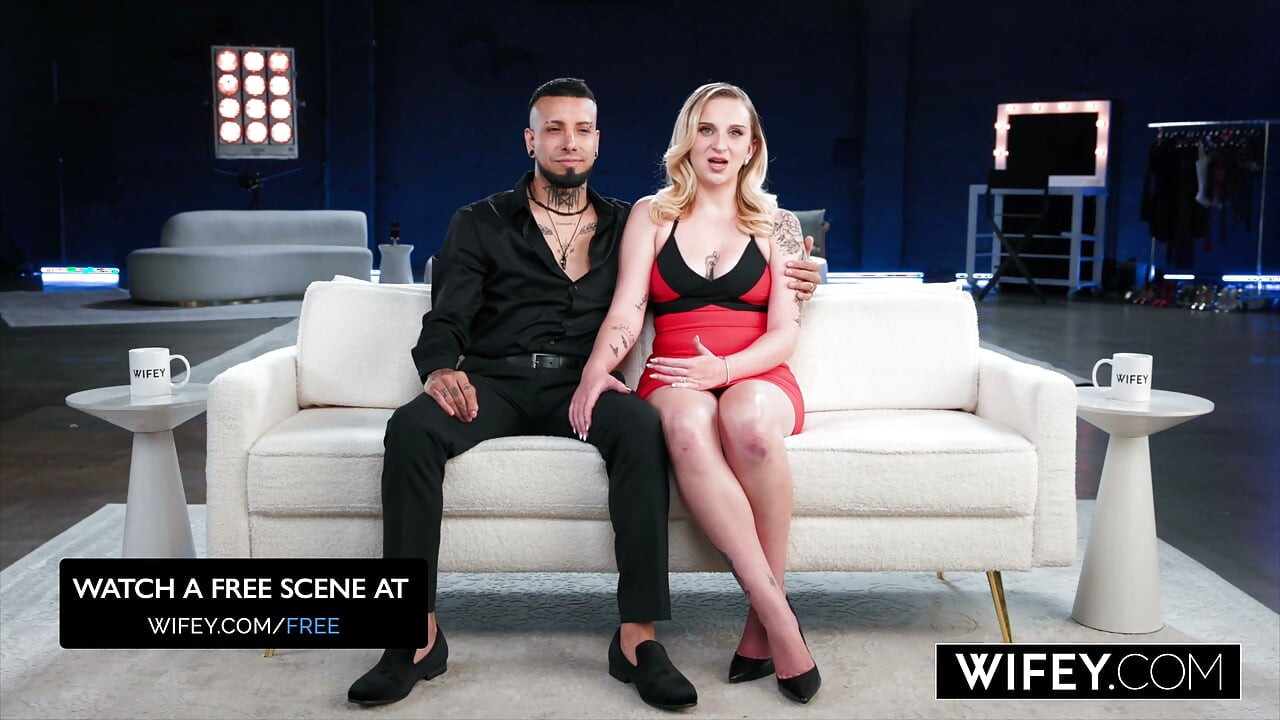 WIFEY Good-Girl Hotwife Ayla Gets BBC Railed, Her Husband Watches!