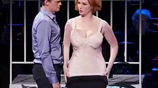 Christina Hendricks с огромными сиськами 2