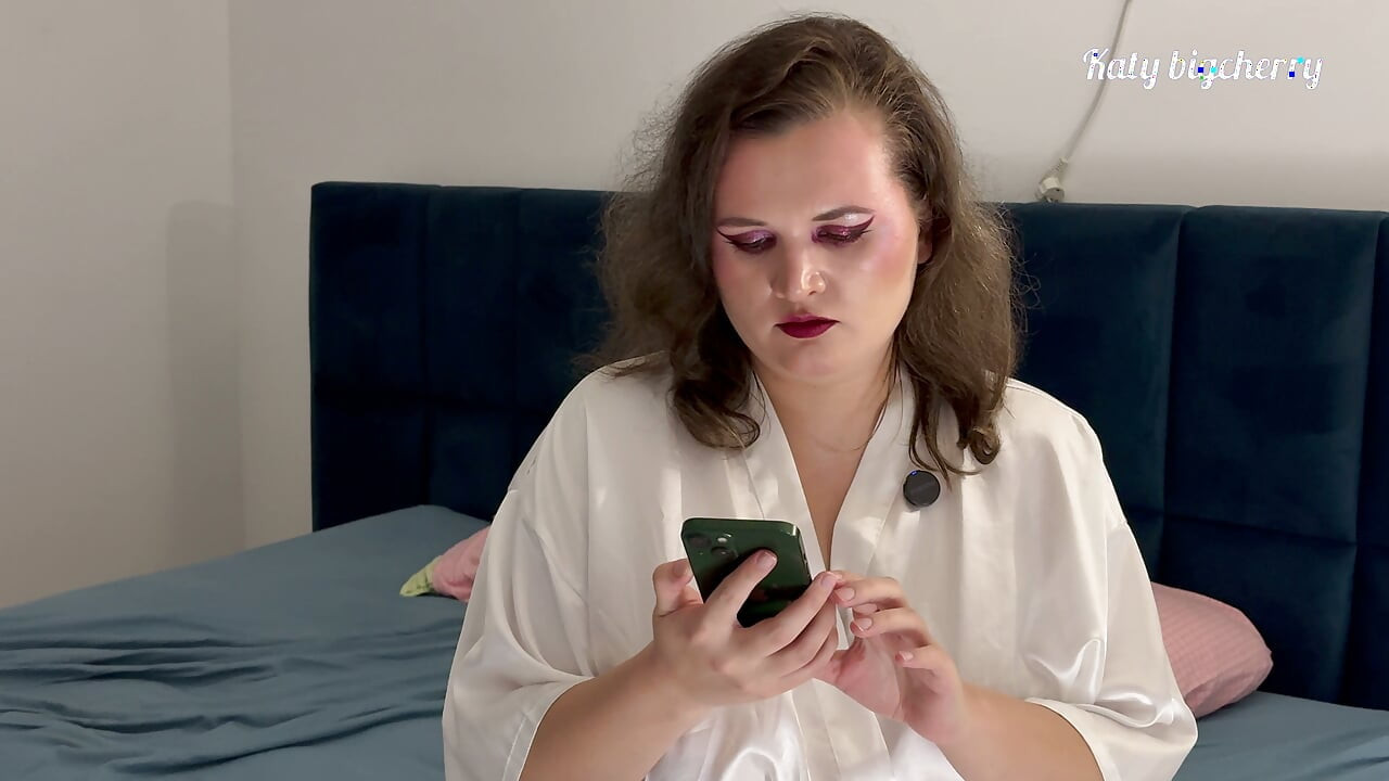 The stepmother gave her stepson a special massage on the occasion of coming of age