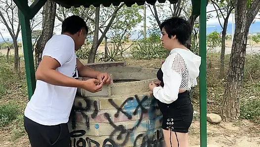 Трахнул мой огромный член.