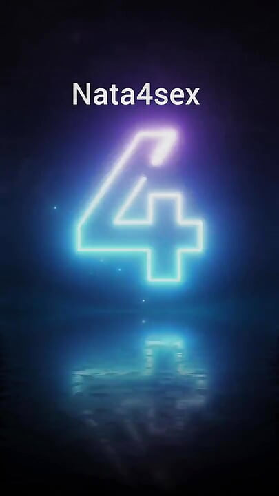 Nata4sexは私の入札黒コックをstrocking