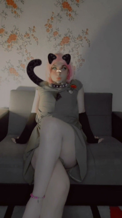 Kitty Couture: Modacı Femboy Fantazisi | Klip 1