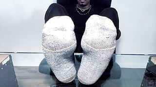 Saya Mendedahkan Tapak Maskulin Saya yang Berkilat (2025)