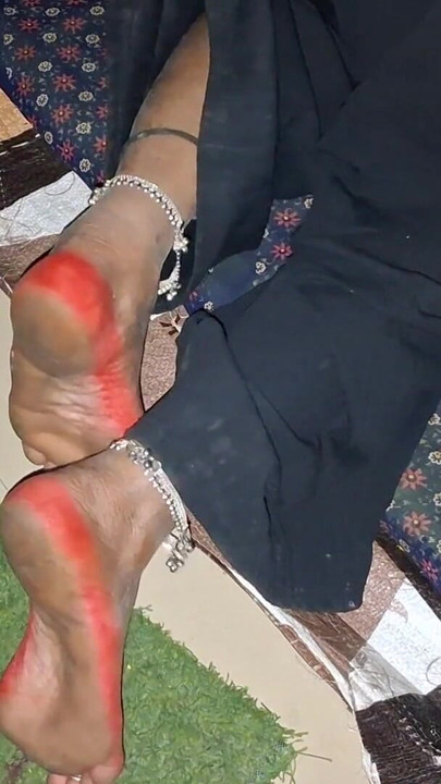 The mare rolls | Clip 1