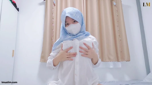POV: Your Hijabi Crush Asked You To Record Her Being Naughty