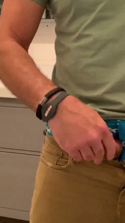 Verbal edging session, cumstains, boxers, sagging and thick cumshot. Ball ring too. Saggin in my Hollister boxers | Clip 1