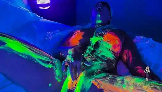 Lights Down, Glow up