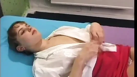 Amatör lezbiyenler tutkuyla seks yapıyor