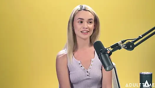 Khloe Kingsley: Сквирт на камеру и красные флаги
