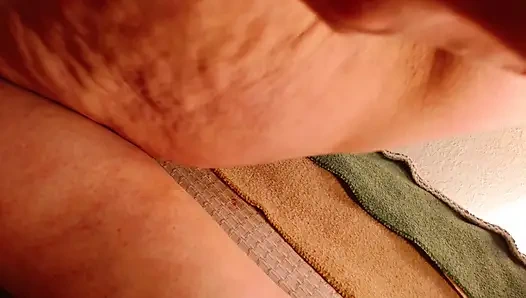 1236 Riesin verwandelte ihr kleines aus versehen in einen buttplug von DawnSkye1962