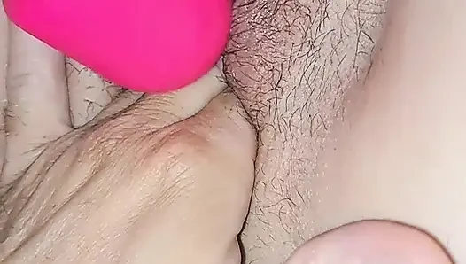 In den arsch dann zum schaf und drei finger in die muschi und orgasmus (vollständiges video auf fansly)