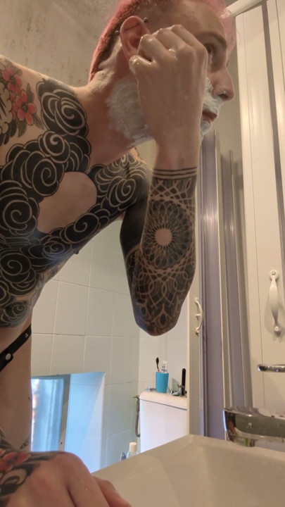 Shaved Like a Slave – Forced to Obey in the Cage | Clip 1