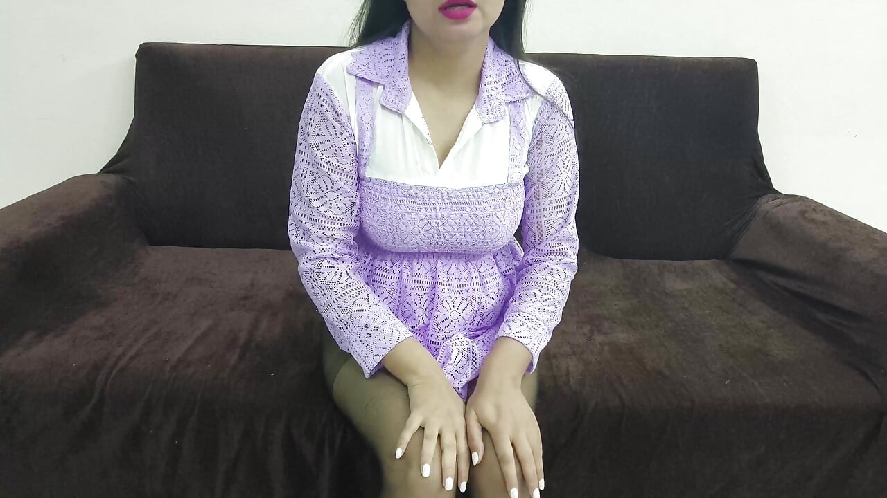 Tesuda professora indiana curtindo sexo com alunos em um Specia New Year 2026 Novo Vídeo L Way