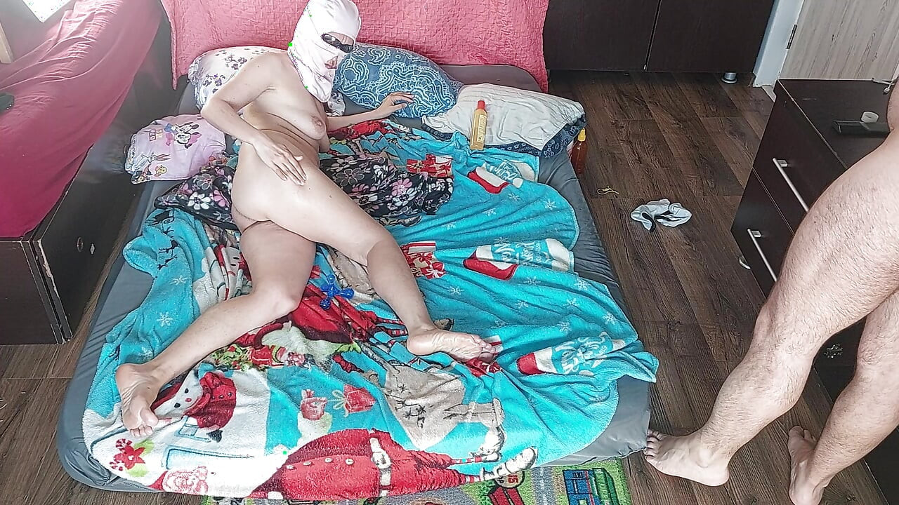 Amateur couple sensual massage with oil.