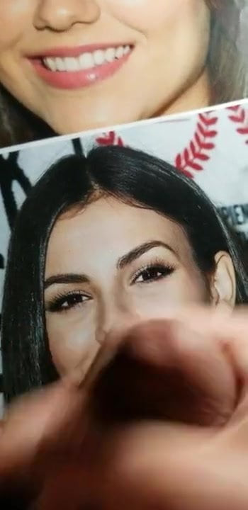 Victoria Justice cum tribute