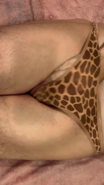 Masterbating in gf panties