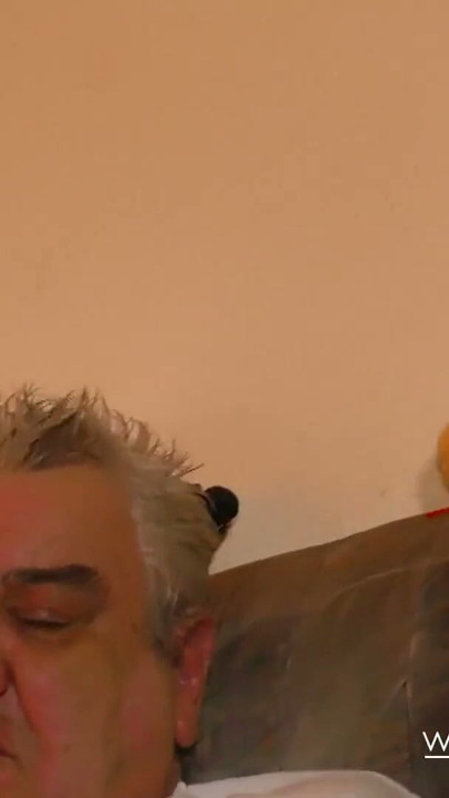 Fetter Schweine Pimmel fickt Mutti von nebenan | Clip 3