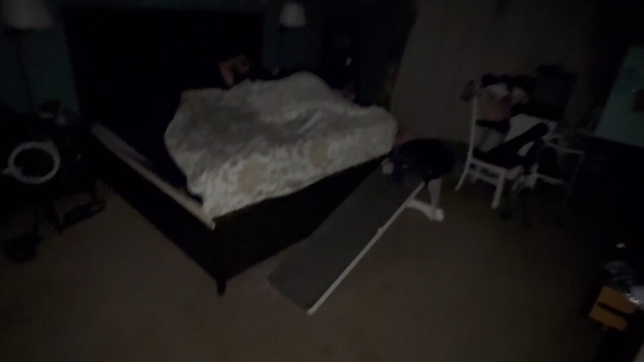 Sleepy Wifey Gets Felt Up and Cum on Nipple