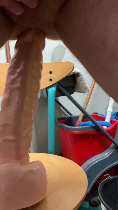 Megcsavarom a seggem