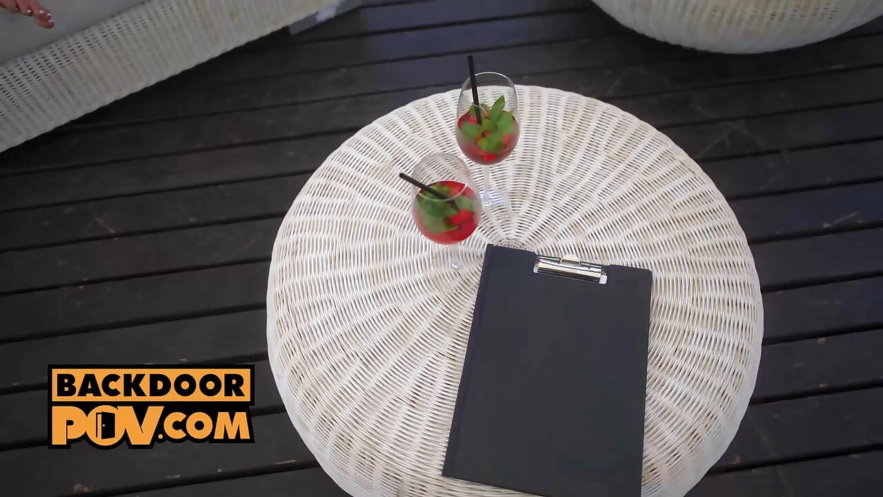 Upea Alyssa Bounty oppii anaalinautinnosta