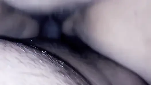 Sesi ngentot tanpa henti sama pacar malam-malam