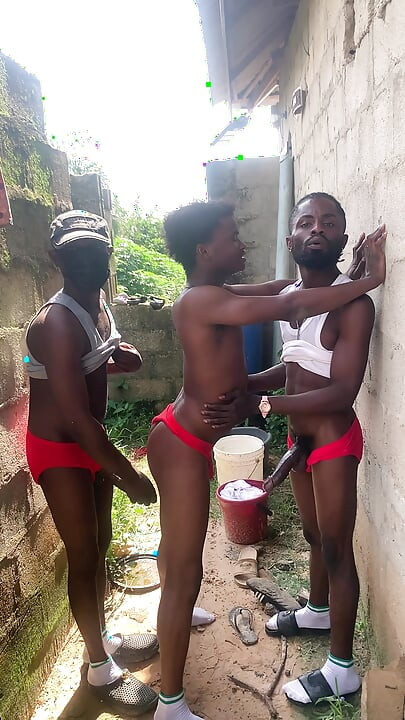 Threesome How I was fucked bareback