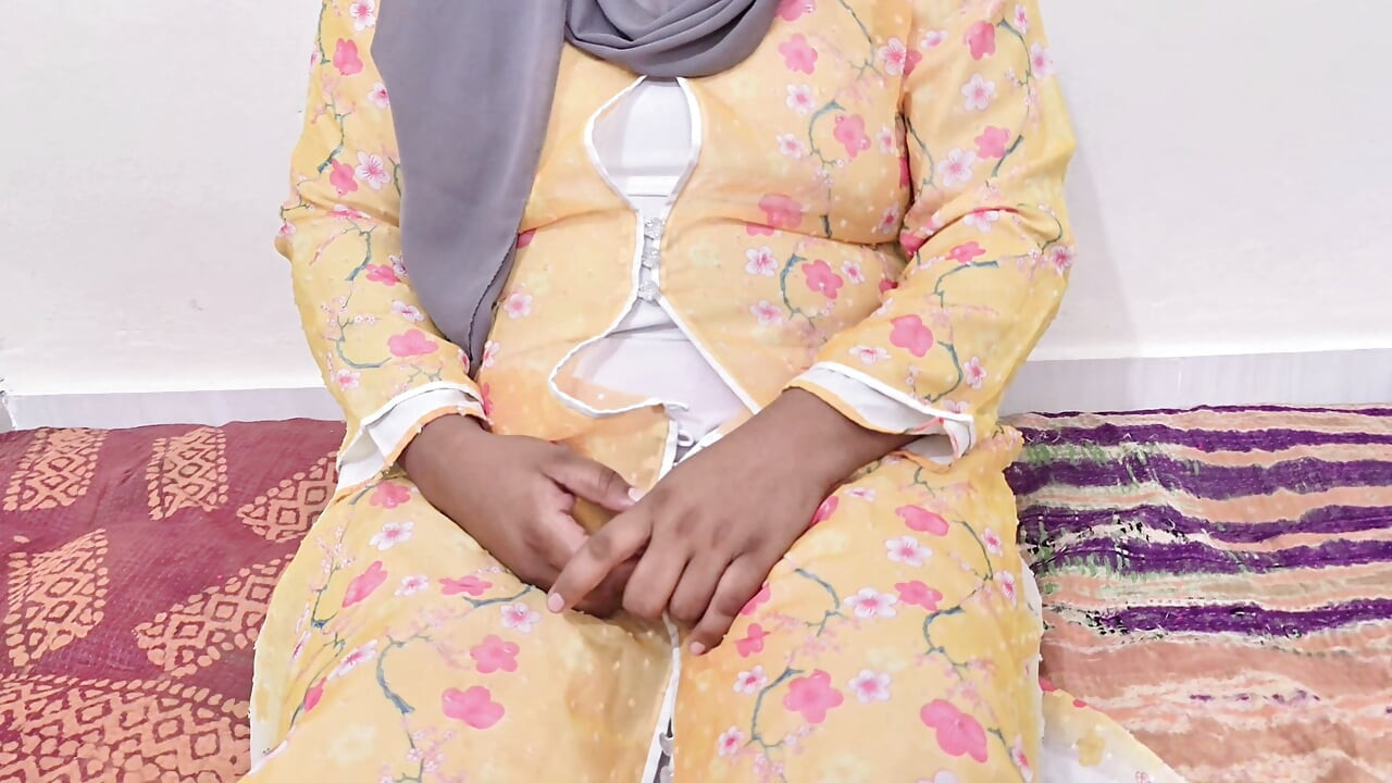Beautiful Muslim Hijabi indian Girl Hardly Fucking Excilent enjoyment time video.