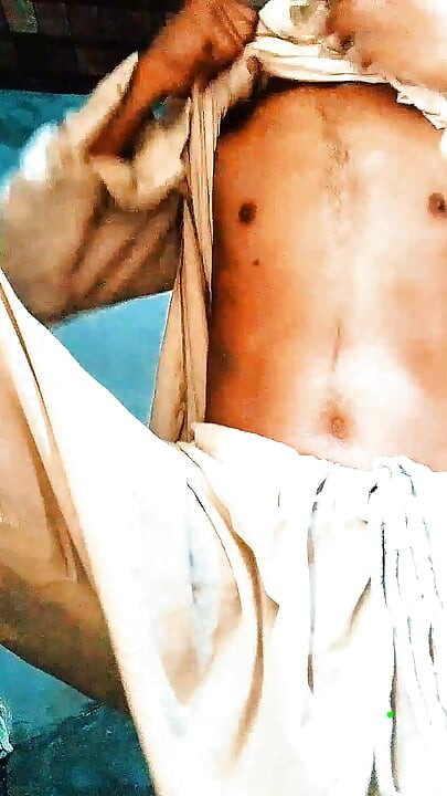 Hy guy's here is my new video on this site enjoy your day and chill 🥵 feeling too horney at my home I m alone guys