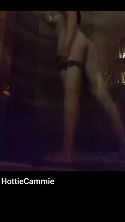 Recording My Tinder Date in the Shower