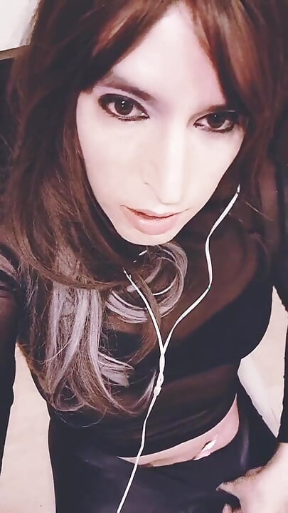 Tammysissy Menjadi Aktif Memfilmkan Dirinya Sendiri 2