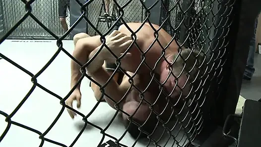 Big ass blonde likes to fuck her box winner with ass and pussy