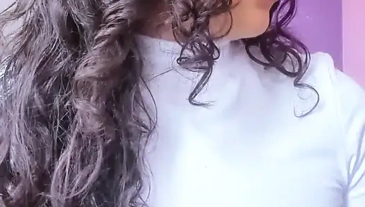 Cewek brasil rambut cokelat dengan toket besar alami minta kamu crot untuknya - espuletinha