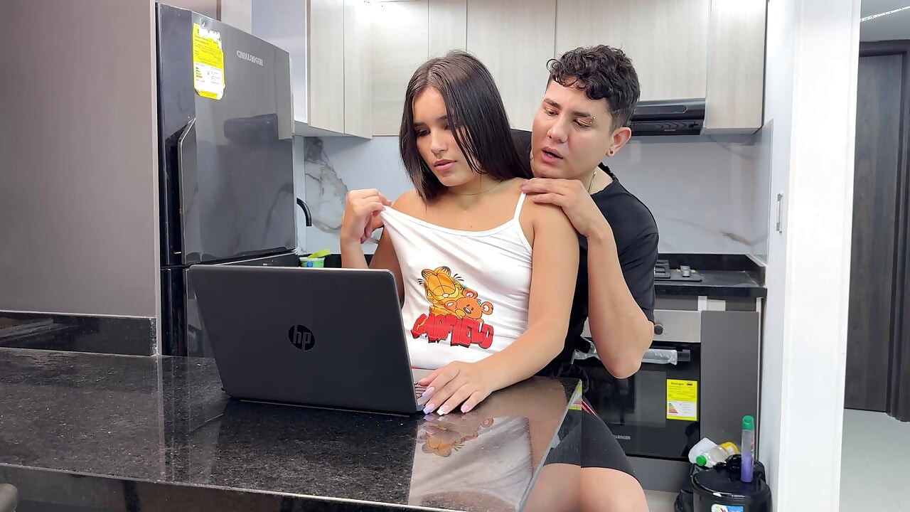 My stepsister wants to suck my huge cock while we make food