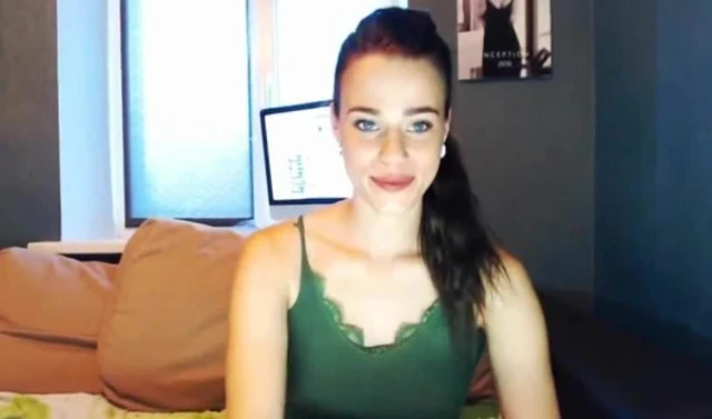 Snappchatt MelissaHot2017 Blue Eyes Horny Slut (HD)