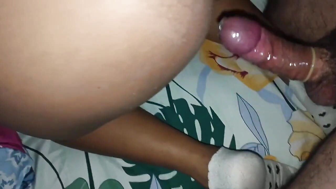 מזיין חדירה חמה לתחת