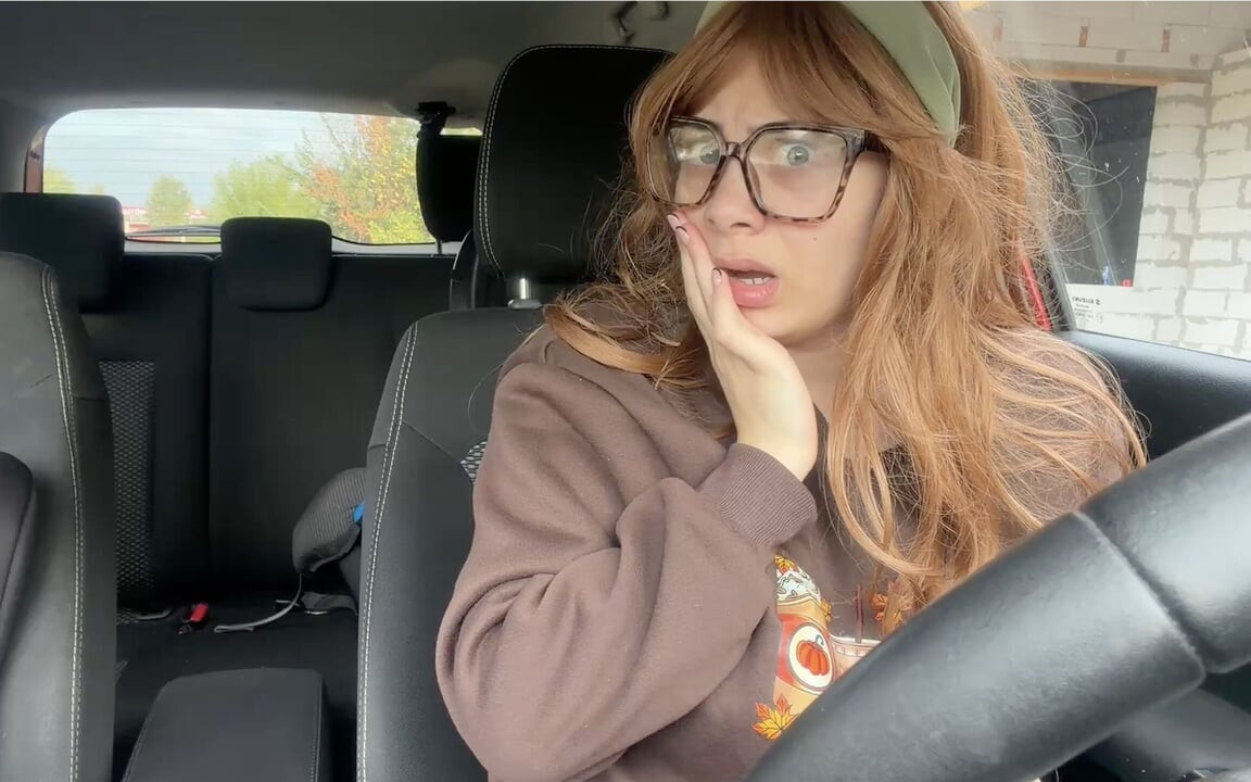 I Got Stuck in the Car, so to Keep From Getting Bored, I Masturbated-then I Got Caught and Quickly Finished