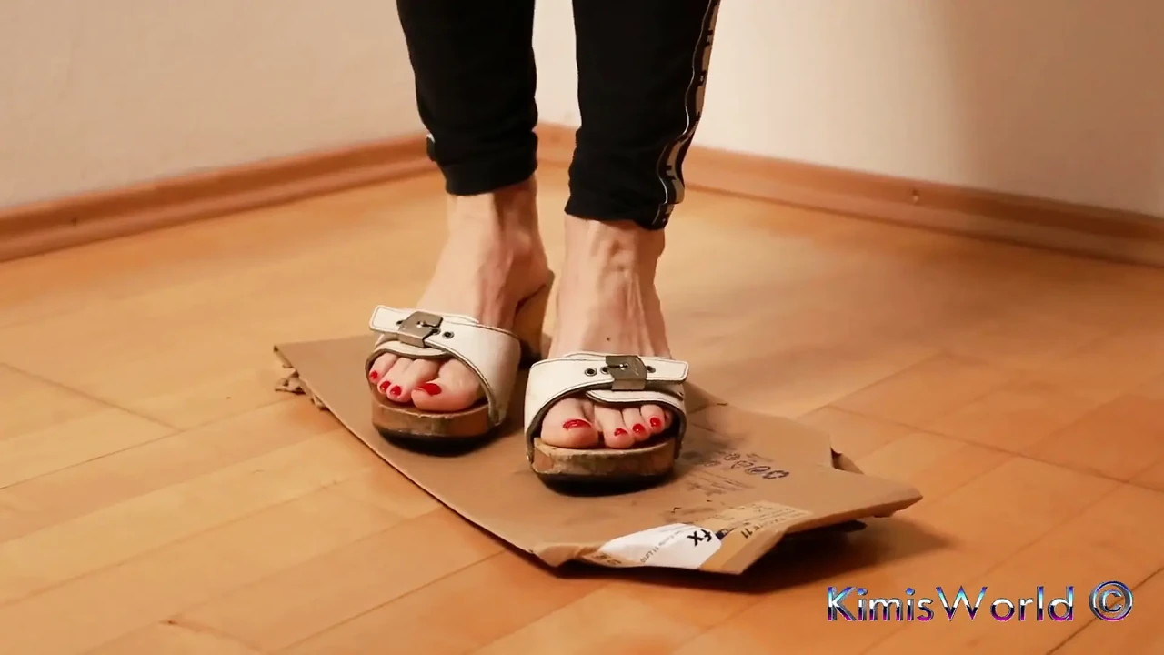 Asmr Wooden Clogs Trample and Crush Shoe Box