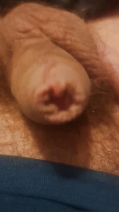 Shaving sissy LissySmallz 2