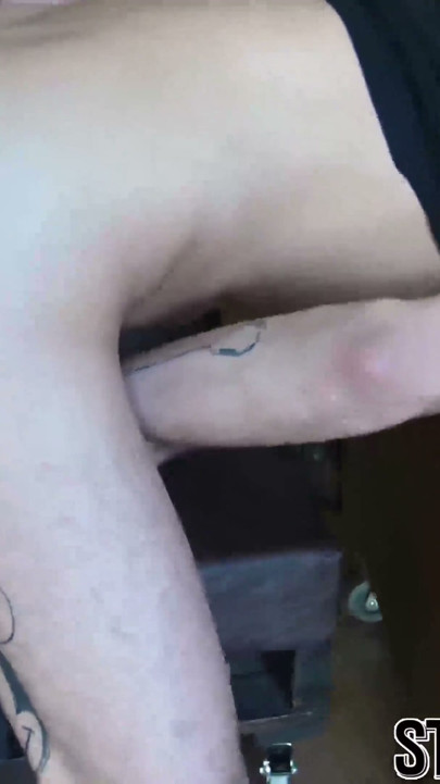 Straight Latino dude with earrings barebacked balls deep | Clip 1